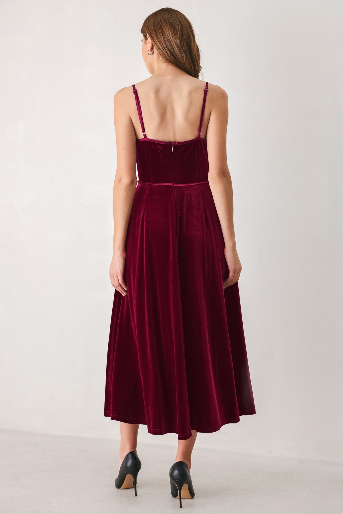 Burgundy Kiss Velvet Keyhole Midi Dress