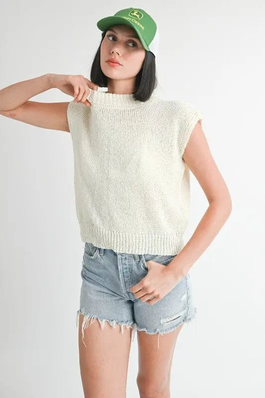 SLEEVELESS SWEATER TOP Emory Park OFF WHITE S