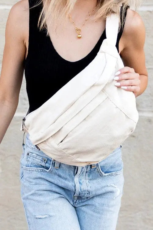 London Oversize Canvas Crescent Sling Aili's Corner Cream OneSize