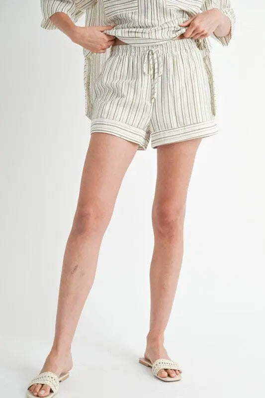 STRIPPED SHORTS WITH WAIST TIE Emory Park 